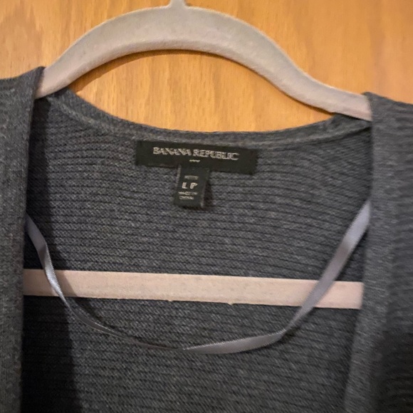 Banana Republic Grey Cardigan size LP - Picture 2 of 3